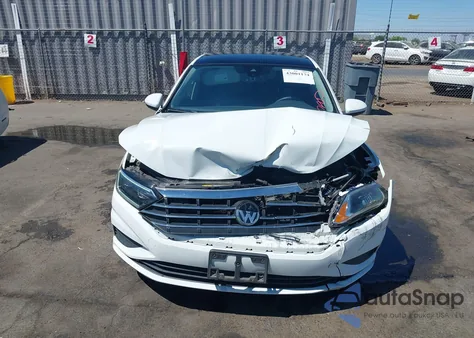 2020 Volkswagen Jetta 1.4T Sel z USA, uszkodzony, nr VIN 3VWEB7BU0LM041137